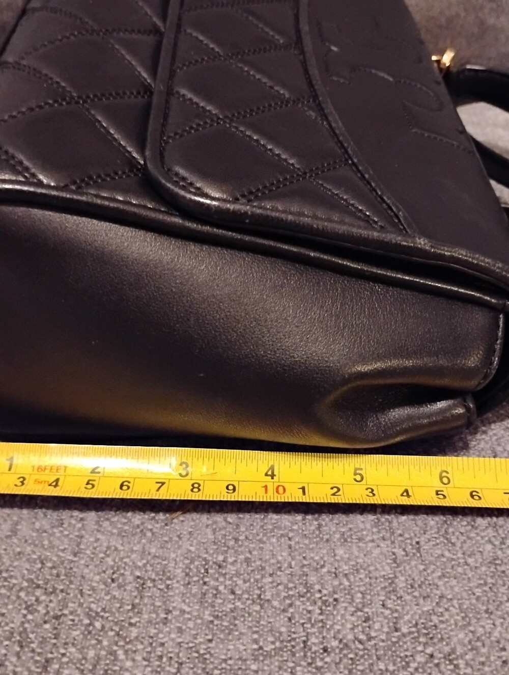 Tory Burch Black Quilted Leather Chain-Shoulder Crossbody - Picture 15 of 16